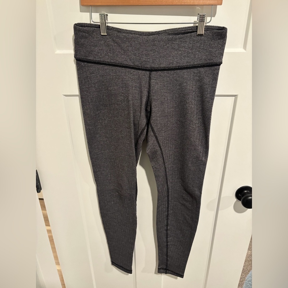 Lululemon Heathered Leggings in Dark Gray